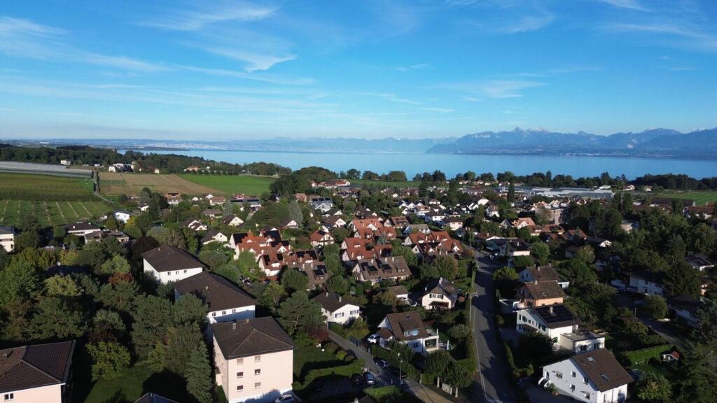Vue-drone-Estimation-immobiliere-a-Gland