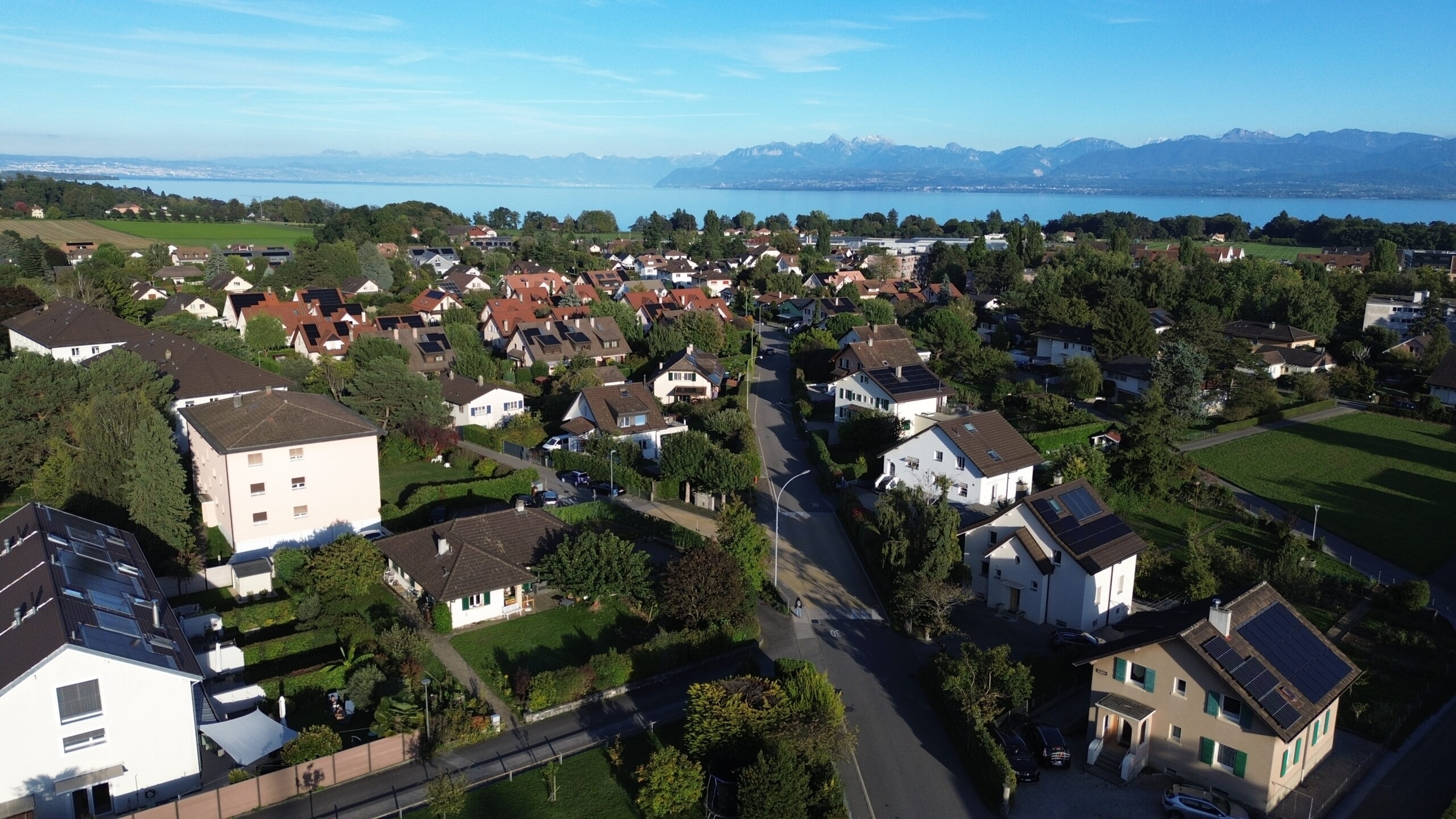 Vue panoramique d'un quartier paisible pour acheter à Gland
